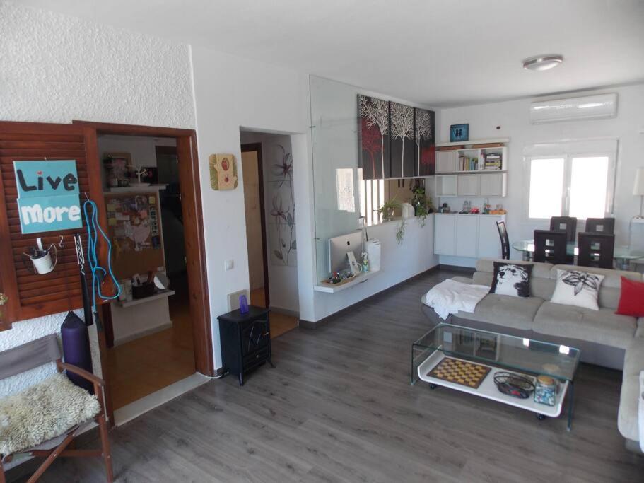 Spacious 2 Bedroom W/ Own Pool 5 Minutes Walk To Beach Campoamor Luaran gambar